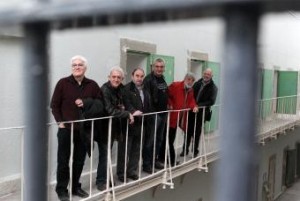 Ex-cons_in_the_time_tunnel