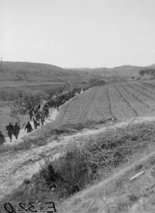 11_0328s_Going to the Botaja front_Apr 38