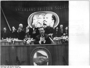 783px-Bundesarchiv_Bild_183-B0121-0010-064,_Berlin,_VI._SED-Parteitag,_6.Tag