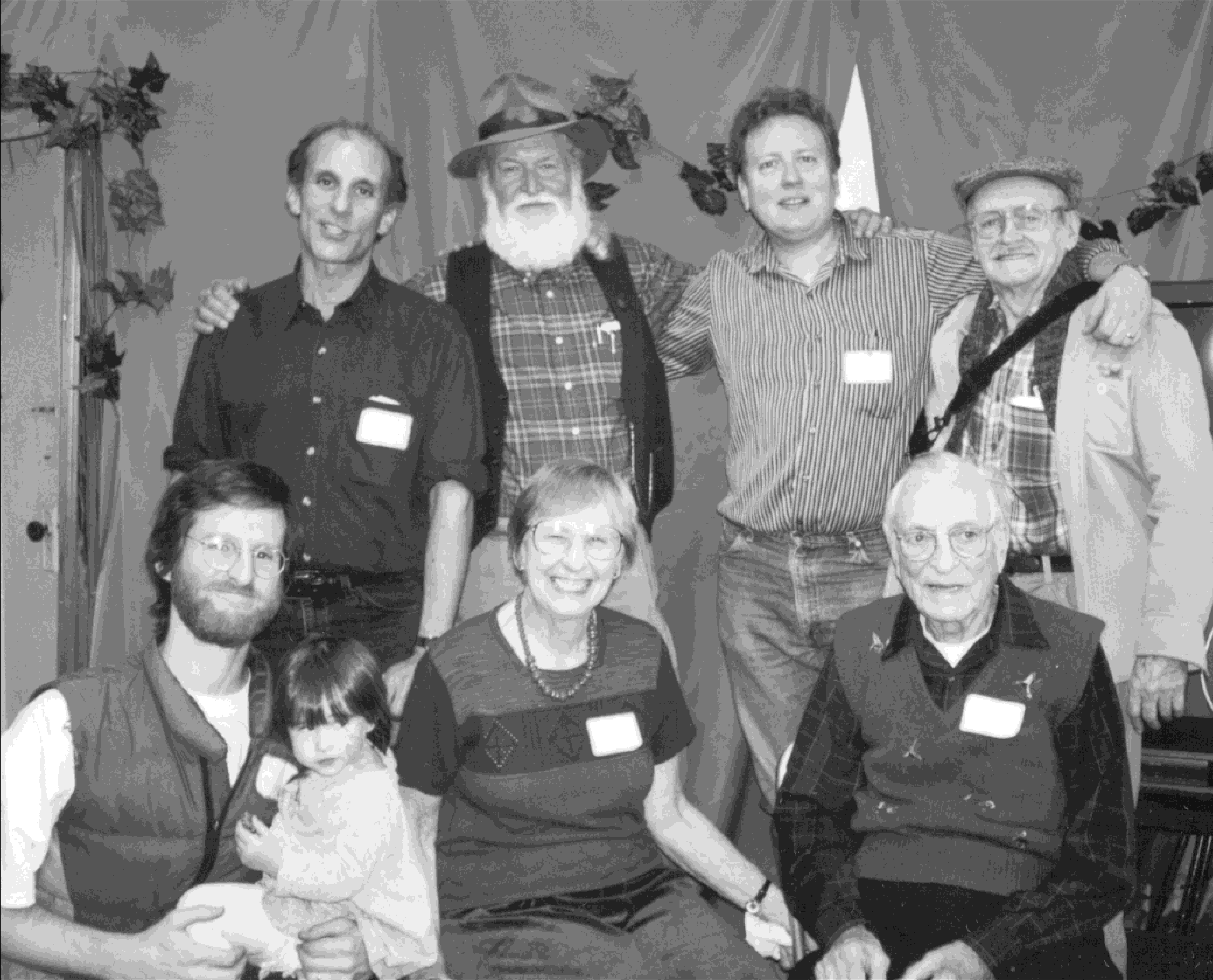 Chicago Friends of the Lincoln Brigade and Ed Balchowsky
Committee, in 2000. Standing (l-r): Peter Glazer, Utah Phillips, Brian
Peterlinz, Stuart McCarrell; seated: Jeff Balch, Maple Balch,
Bobby Hall, and Chuck Hall.