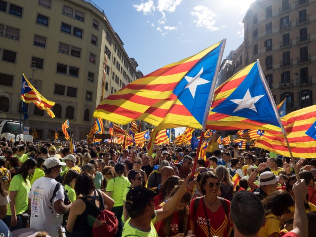 Pro-independence supporters during a rally in Barcelona on 11 September 2017. Photo Màrius Montón. CC BY-SA 4.0