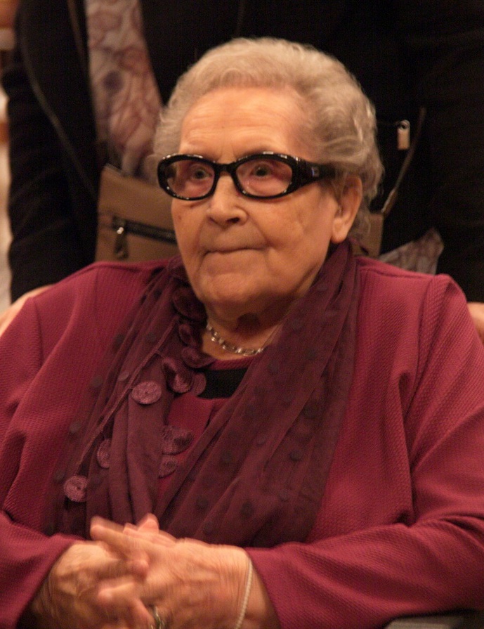 CatalĂ in October 2014 upon receiving the Medal for Civi Merit from the City of Barcelona. Photo Amadalvarez. CC BY-SA 4.0